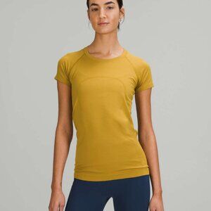 Lululemon Swiftly Tech Short Sleeve Shirt 2.0 Auric Gold / Auric Gold Sz 4